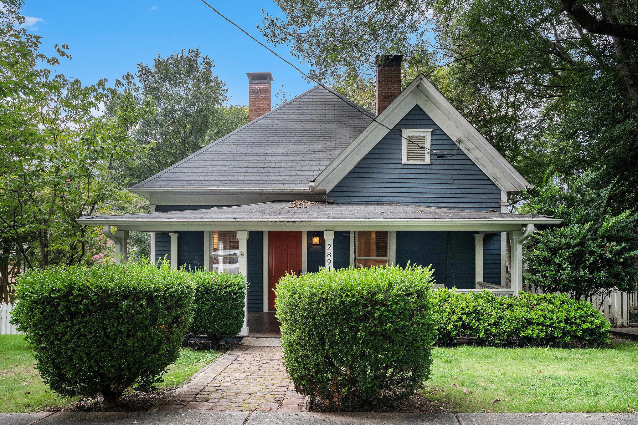 Property main image