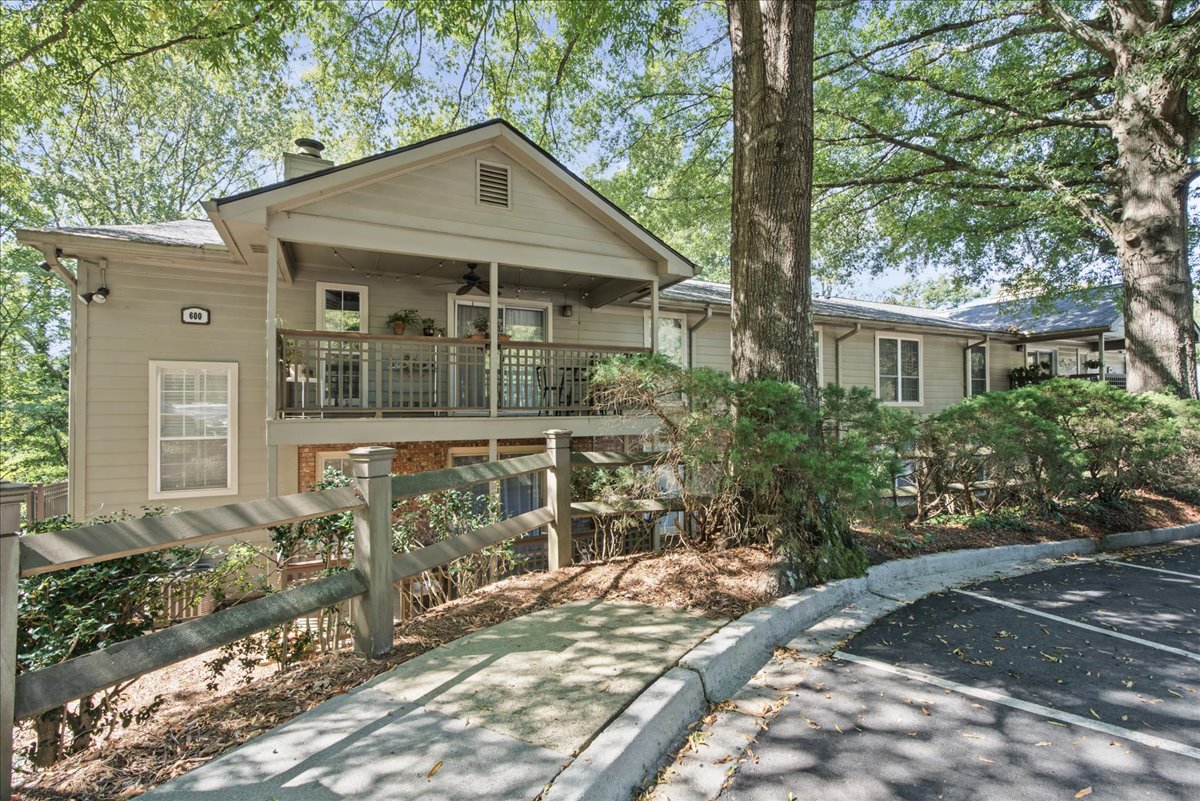 2 Bedroom Condo – 2901 Lenox Road Northeast - 1, Atlanta, GA 30324